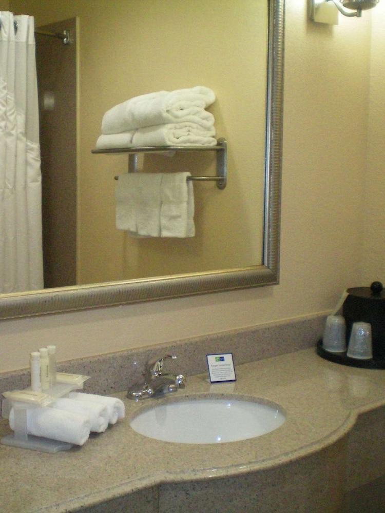 Holiday Inn Express Hotel Galveston West-Seawall By Ihg Buitenkant foto