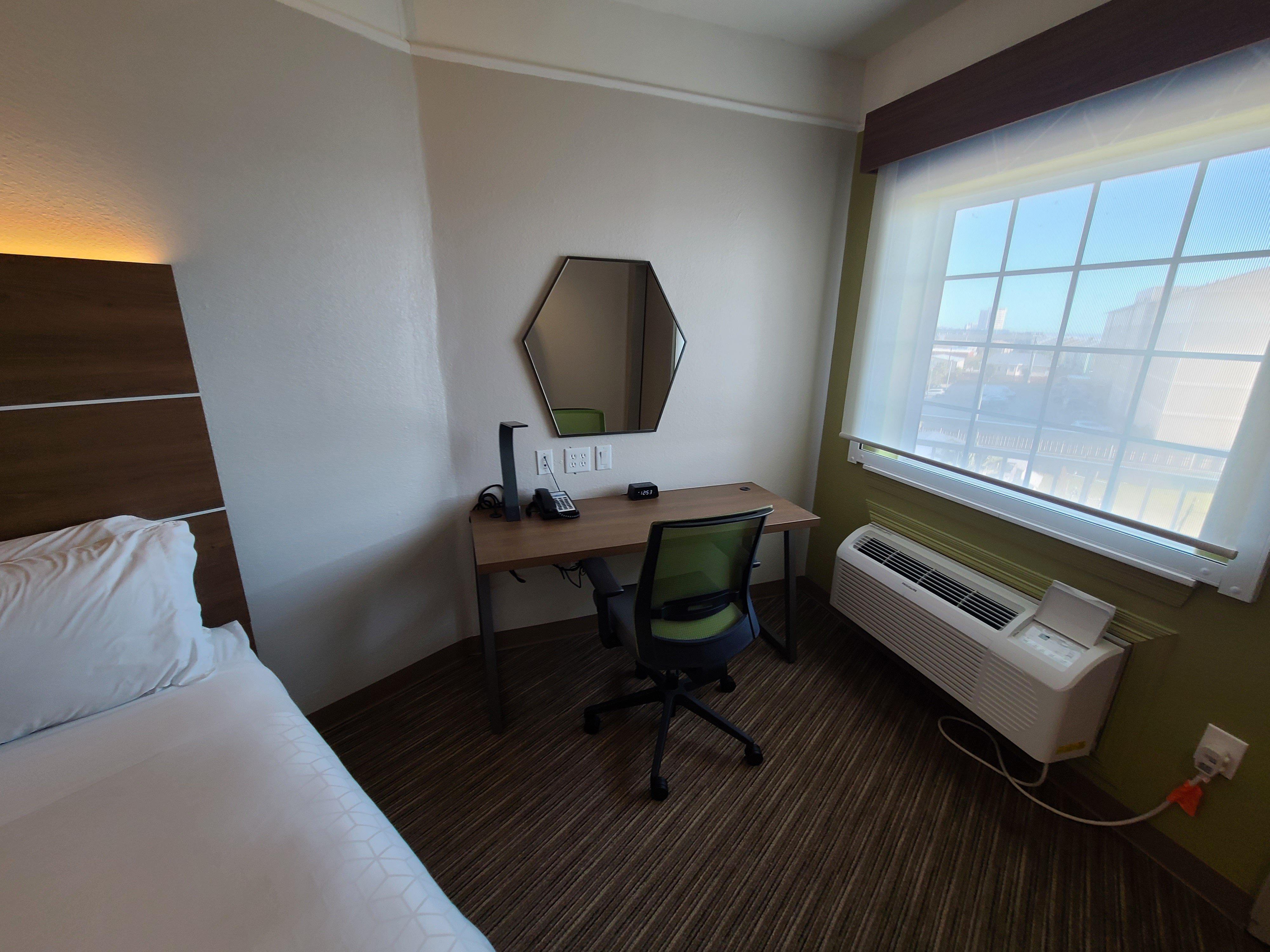 Holiday Inn Express Hotel Galveston West-Seawall By Ihg Buitenkant foto