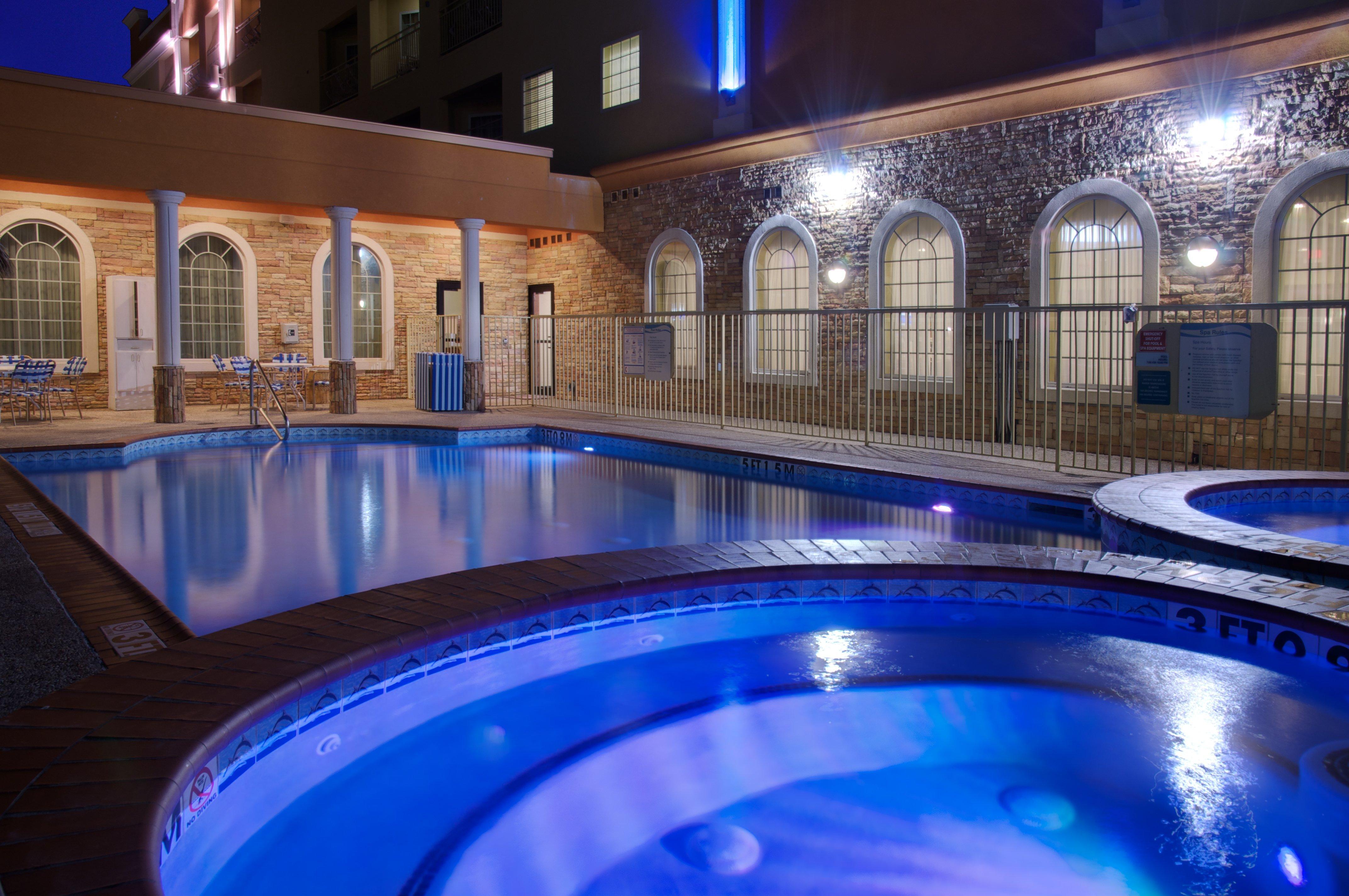 Holiday Inn Express Hotel Galveston West-Seawall By Ihg Buitenkant foto