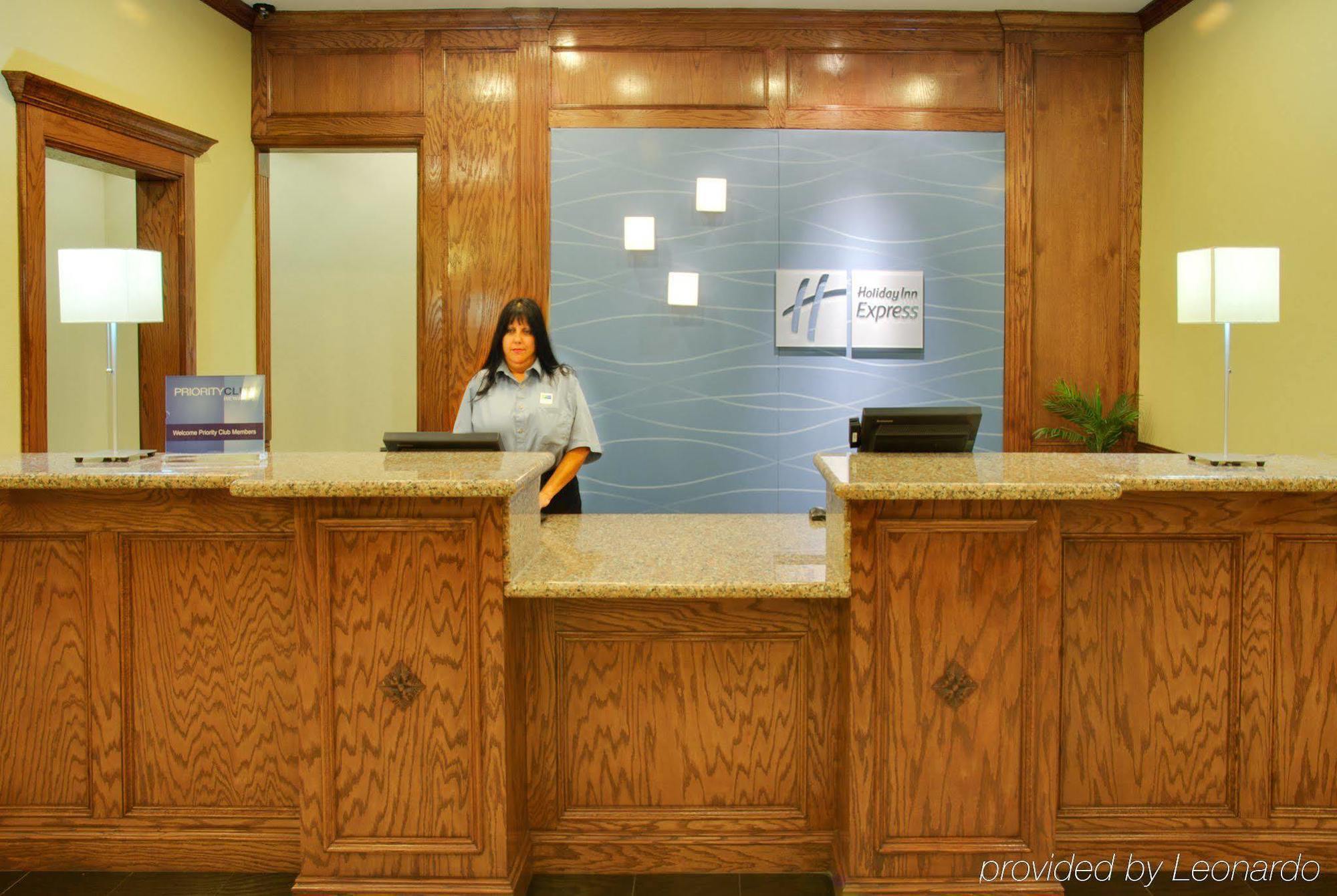 Holiday Inn Express Hotel Galveston West-Seawall, An Ihg Hotel Interieur foto